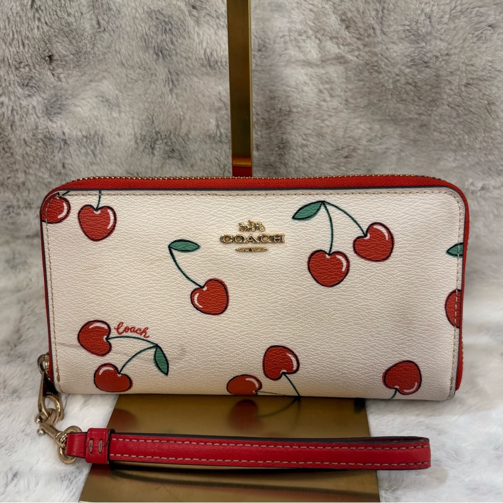 Coach Cherry Print Zip Wristlet Wallet - White/Red